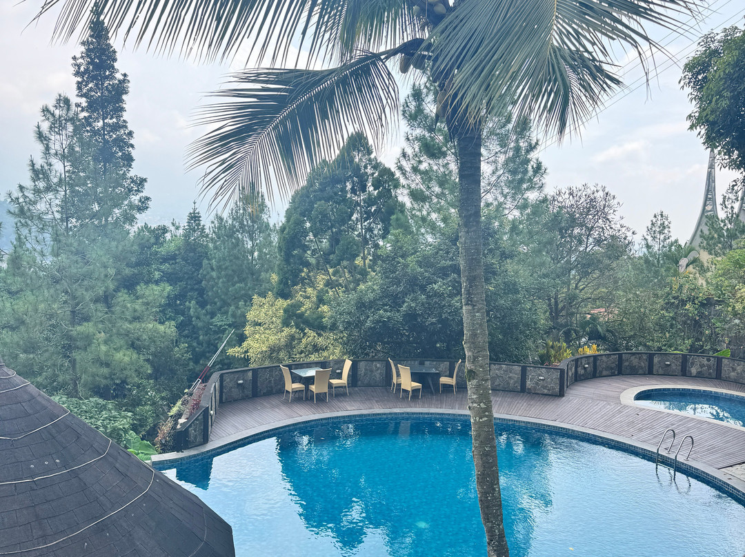 吉布鲁武巴都度假村主图