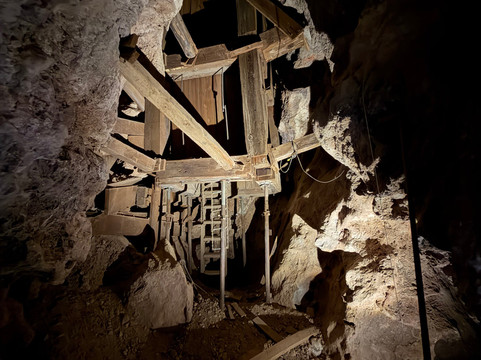 Colossal Cave Mountain Park-Vail必去景点