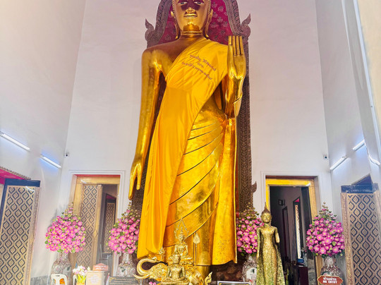 Asian Divers-查龙必去景点