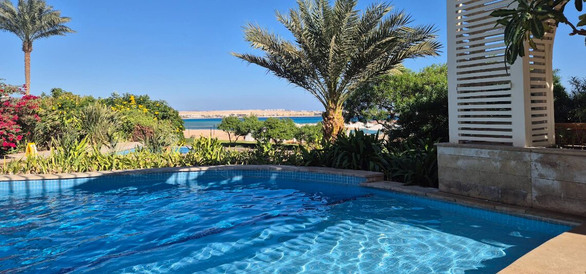 萨尔哈氏男爵宫殿度假村-泳池