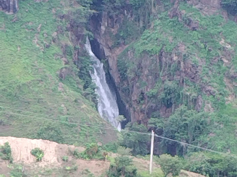 Malamba Waterfalls-Tukuyu必去景点