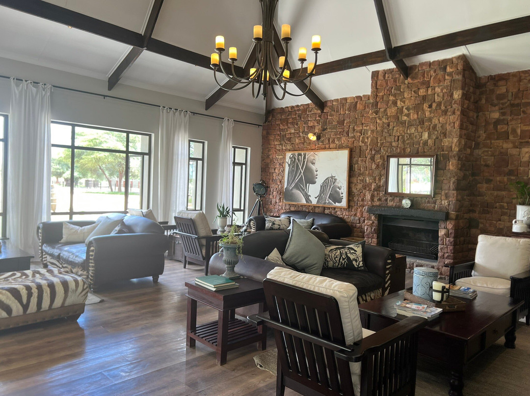 Otjiwa Safari Lodge