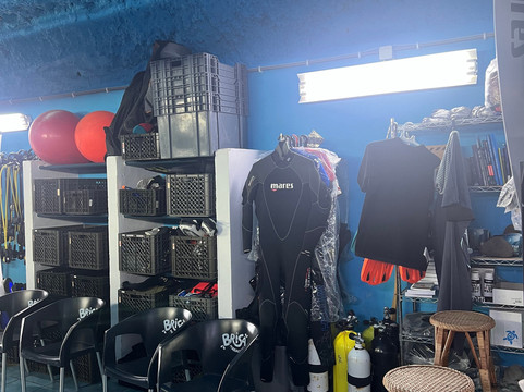 Mero Diving Center-Canico必去景点