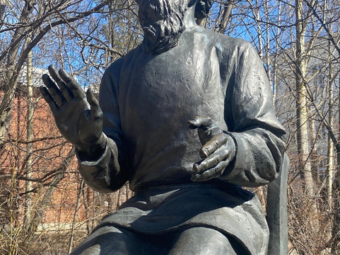 Statue of Boris Shergin-阿尔汉格尔斯克必去景点