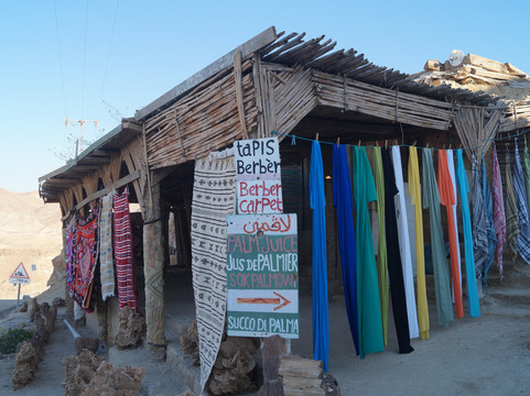 Tamerza Canyon-吐泽尔必去景点
