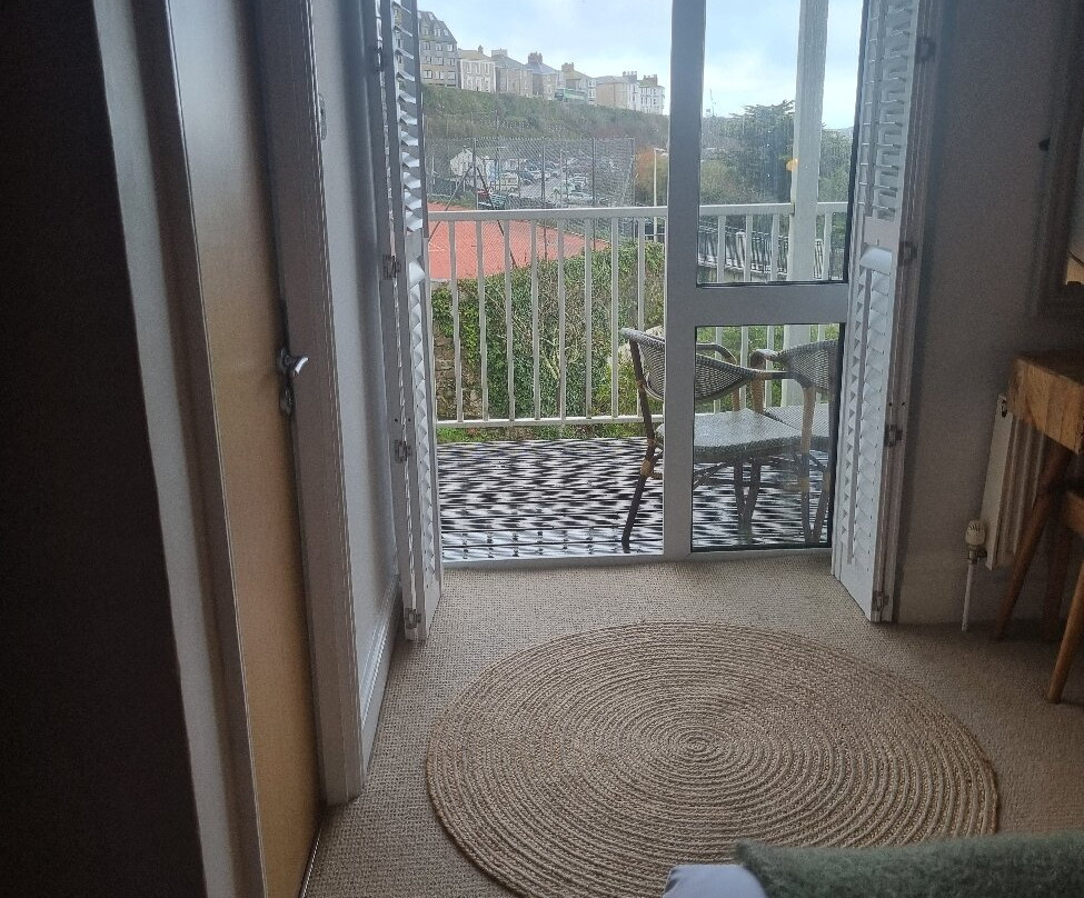 普利罗斯维里酒店主图