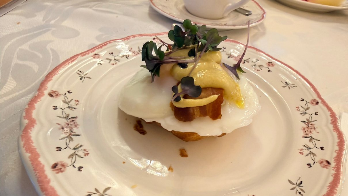 法国山丘酒店-餐饮