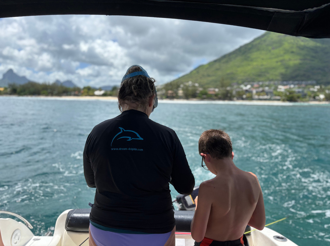 Dream Dolphin-黑河必去景点