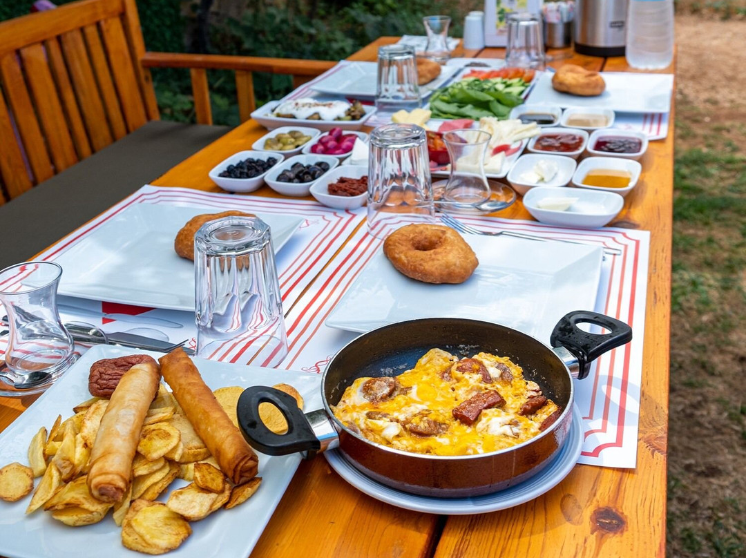 Kahvalti Cafe