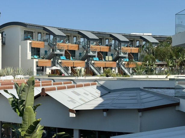 自由法贝酒店-官方