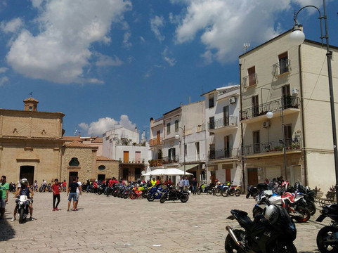 Salandra旅游攻略图片