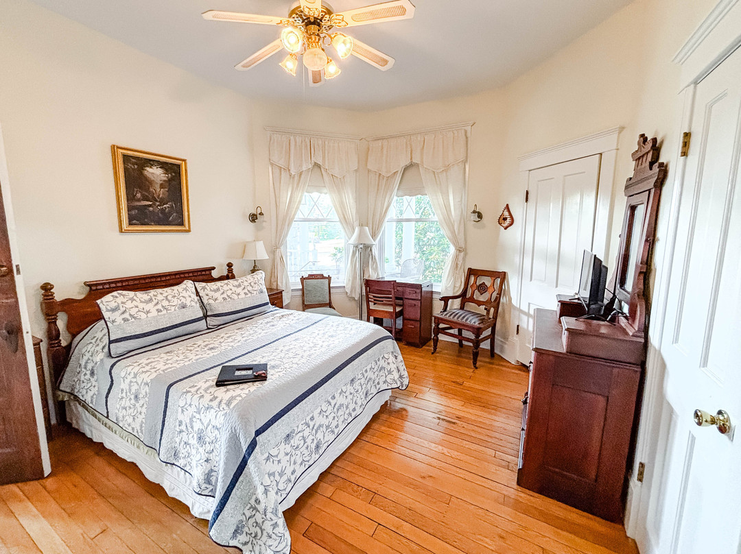 友好城市住宿加早餐旅馆主图