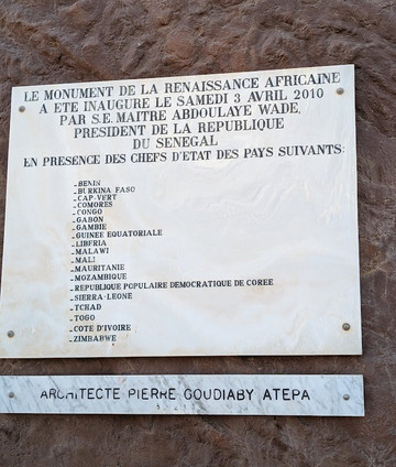 Le Monument de la Renaissance Africaine-达喀尔必去景点