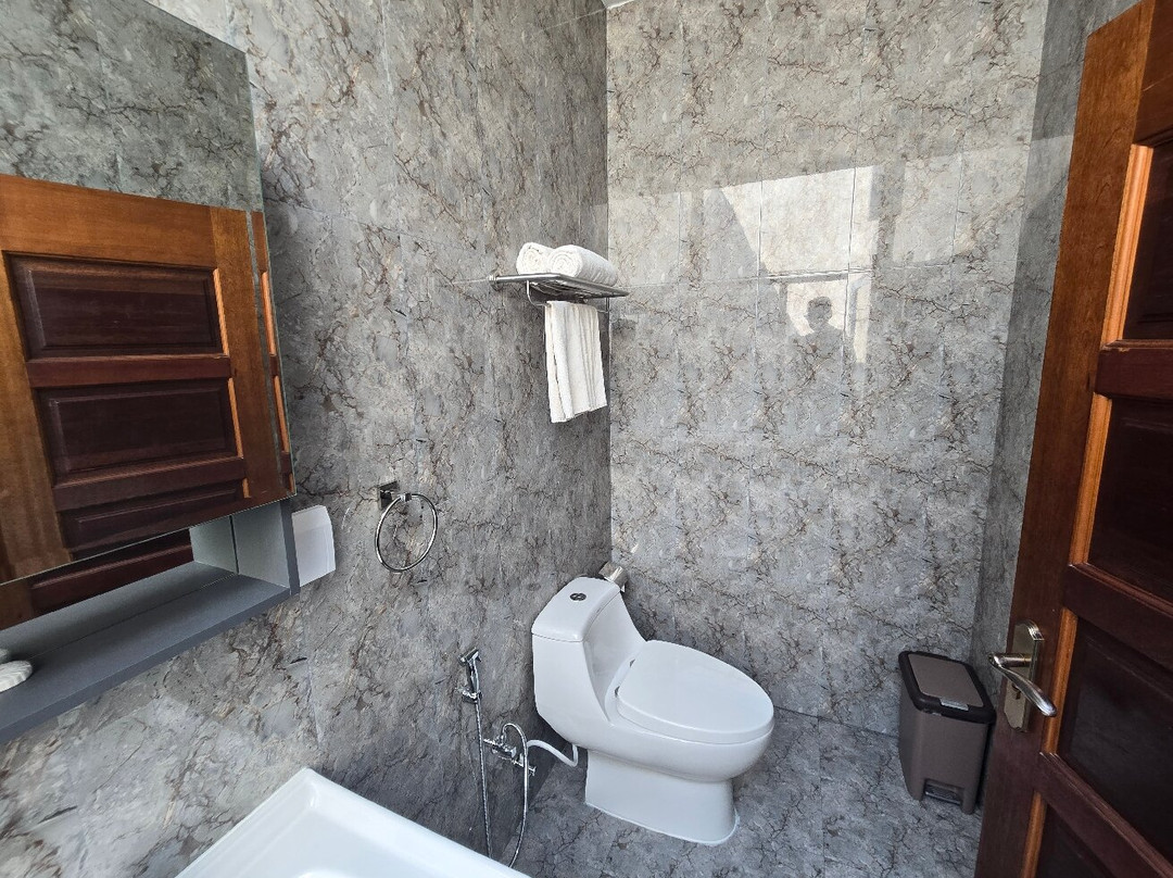 Dhonfalhu Dhigurah Hotel