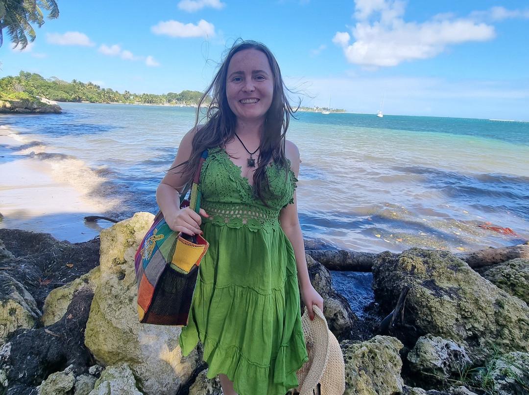 Plage La caravelle-Sainte-Anne必去景点