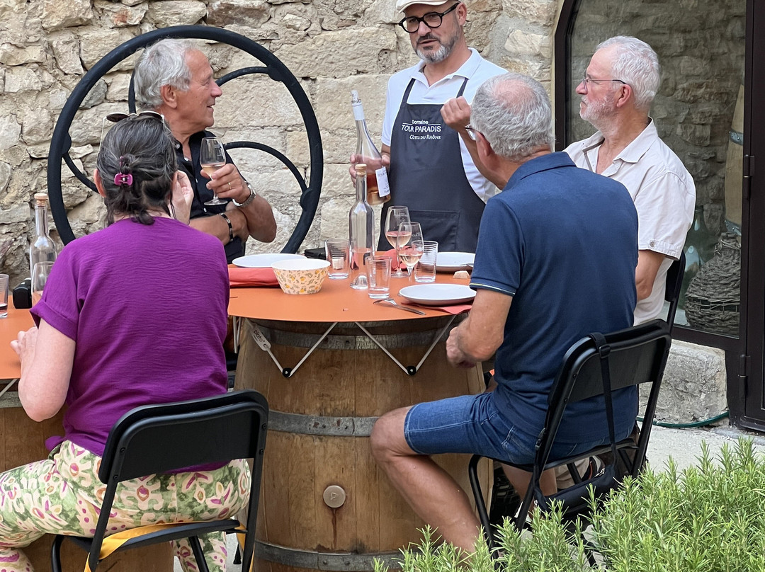 Domaine Tour Paradis-Aigueze必去景点