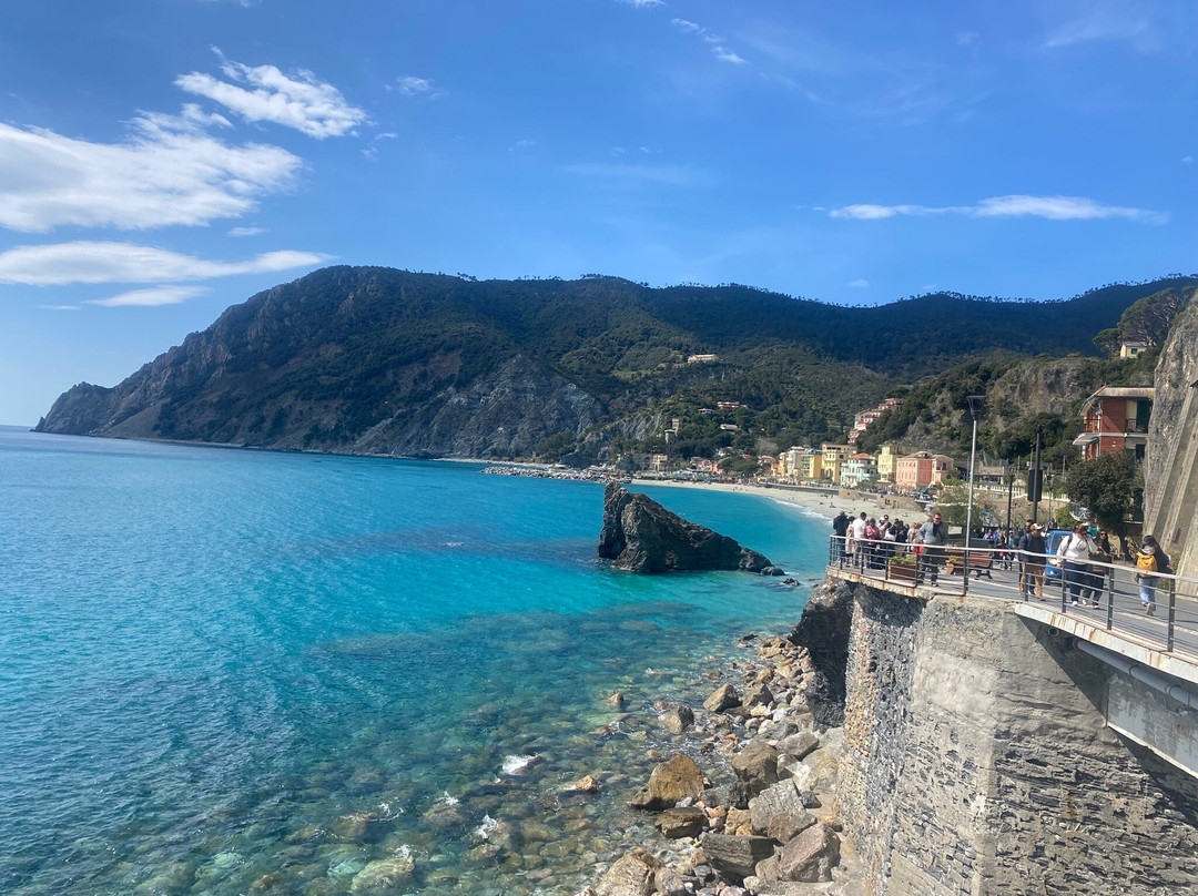 Scoglio di Monterosso-滨海蒙特罗梭必去景点