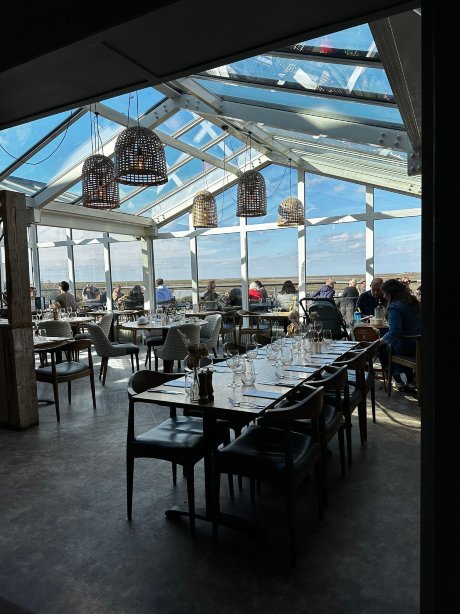 The White Horse-官方