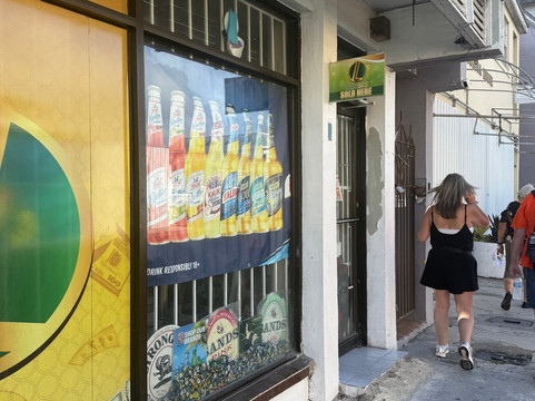 Adventures Caribbean-拿骚必去景点