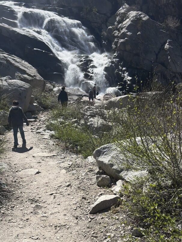 Tokopah Falls-Three Rivers必去景点