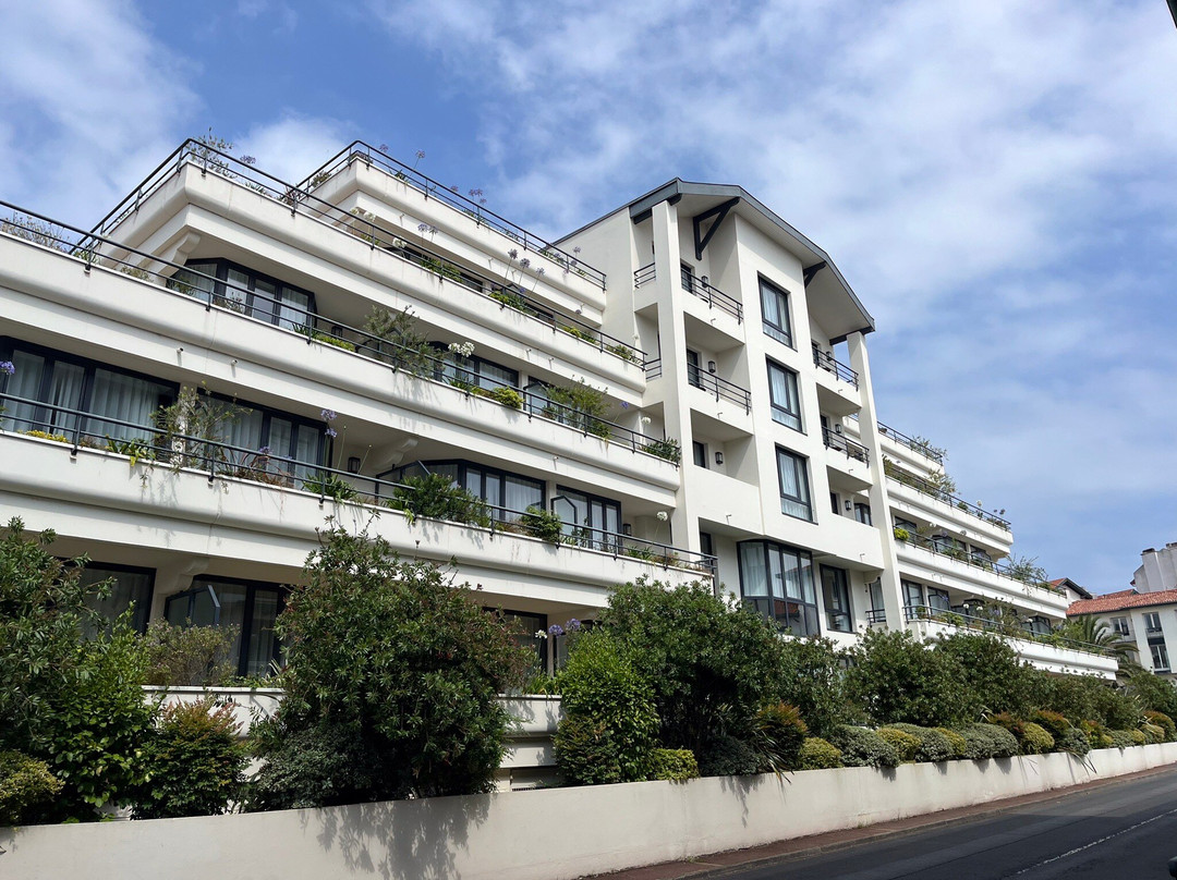 圣让德吕塔拉苏尔 Spa 酒店主图
