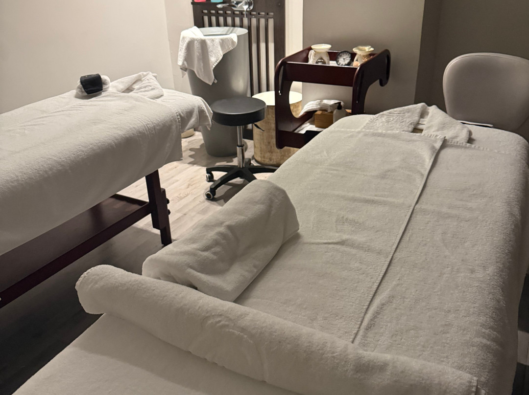 Chrysomare Beach Hotel and Resort主图