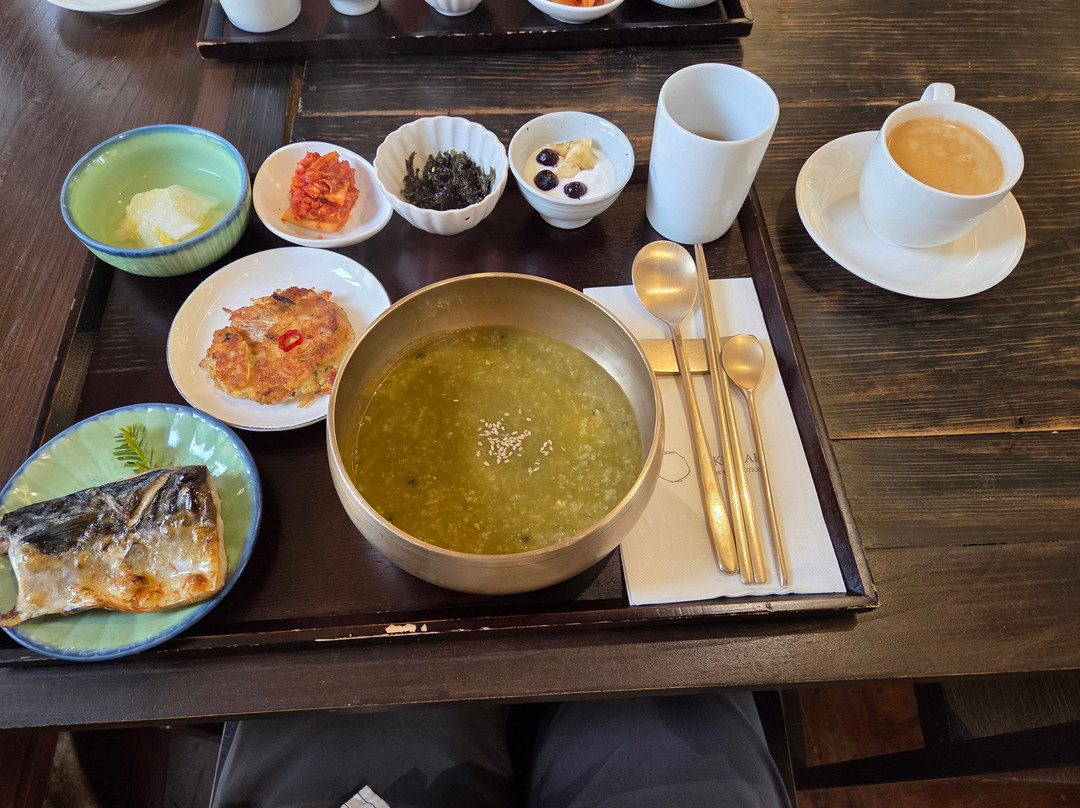 安东河回村乐古斋韩屋酒店主图