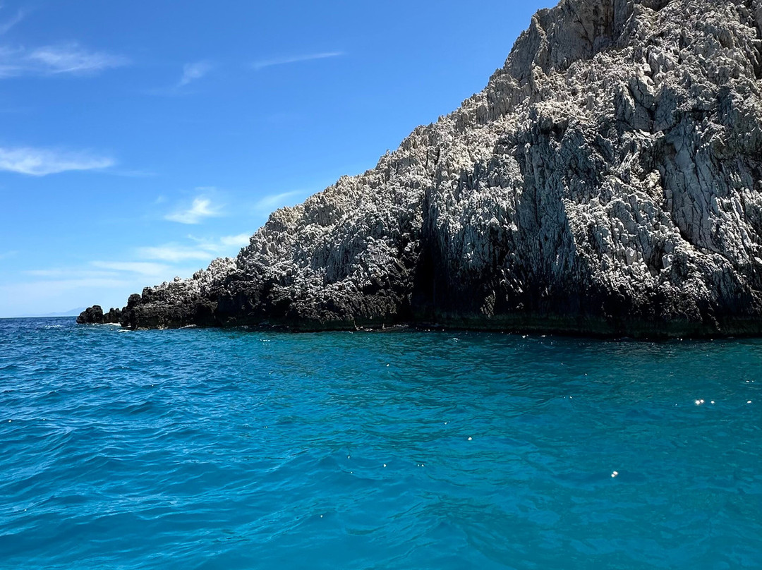 Seaside Boat Rental Kalives-Kalyves必去景点
