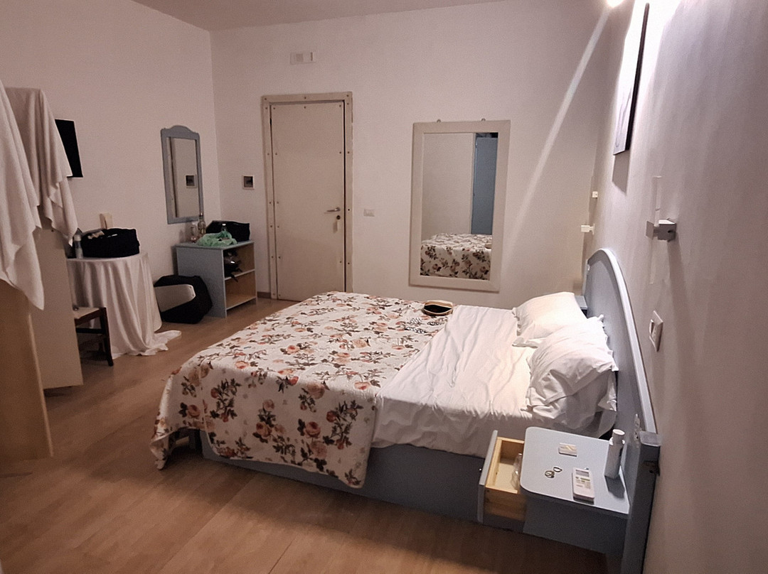 Hotel Le Pinede Vistamare主图