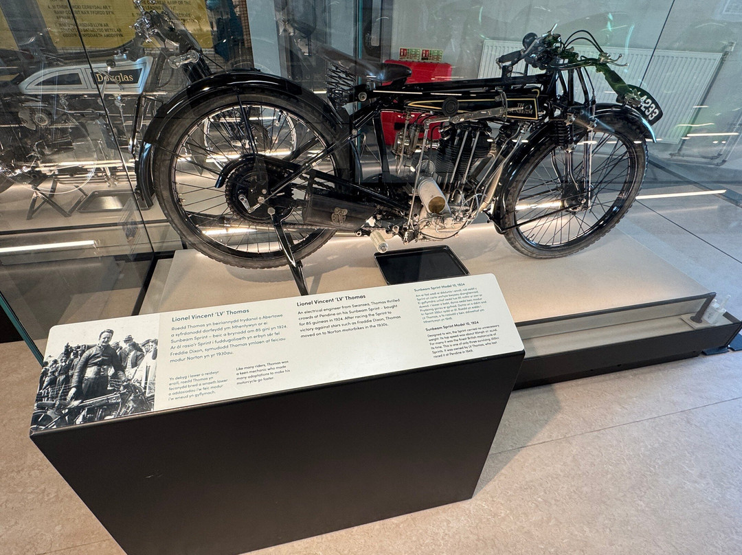Museum Of Land Speed-Pendine必去景点