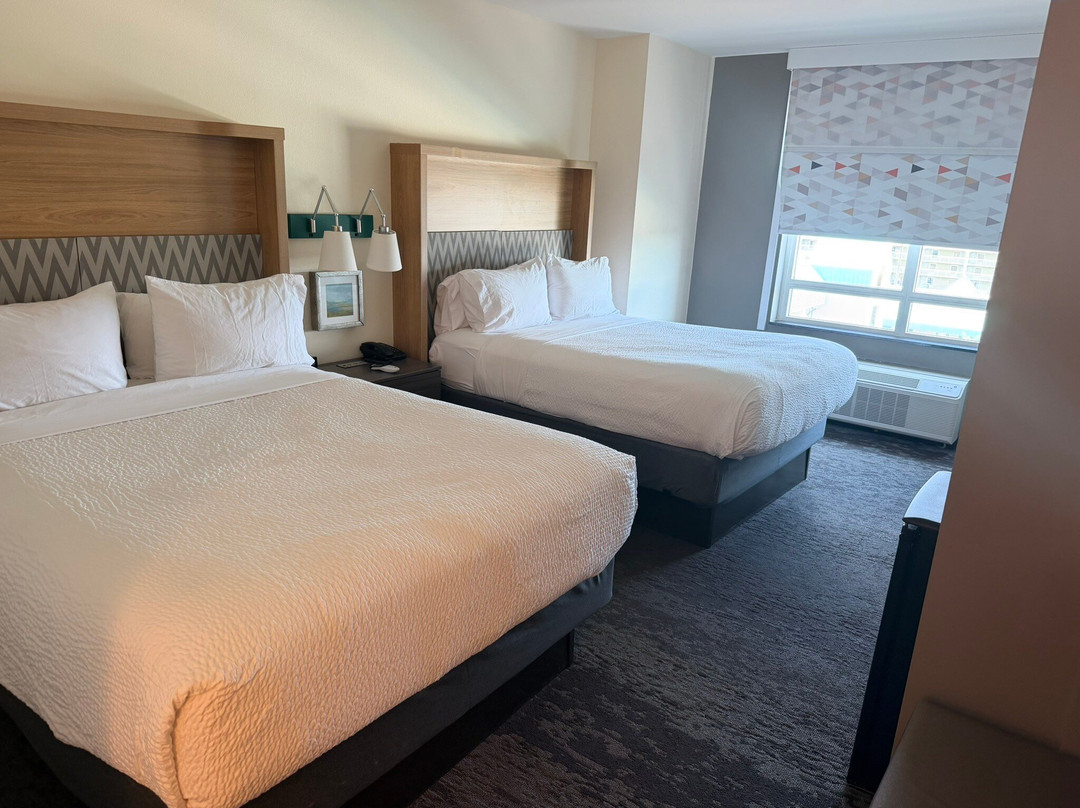 Holiday Inn 格尔夫波特 - 机场主图