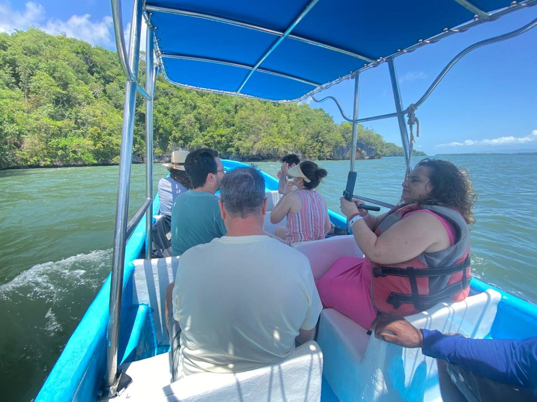 BOOKING ADVENTURES - SABANA DE LA MAR-El Valle必去景点