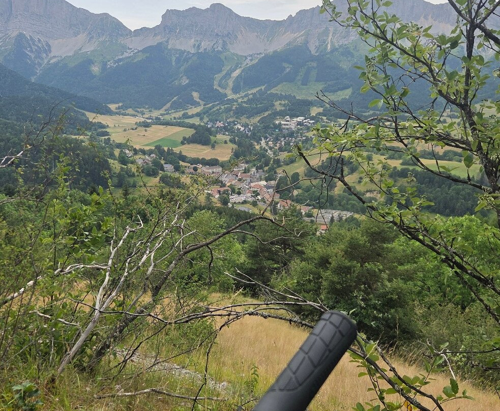 Grillet Sports-Gresse-en-Vercors必去景点