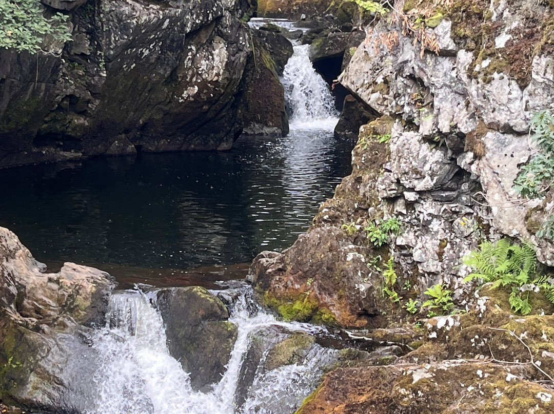 英格尔顿瀑布步道-Ingleton必去景点