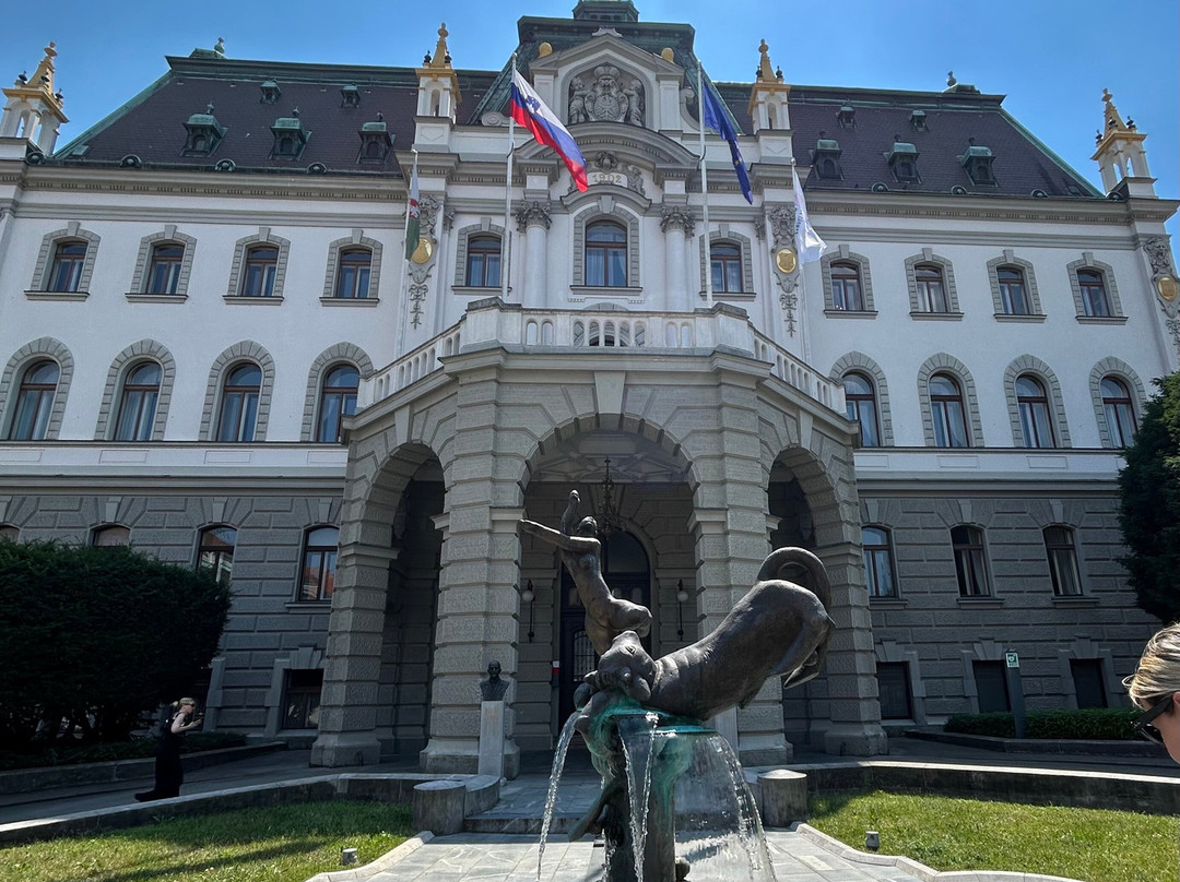Universitat de Ljubljana-卢布尔雅那必去景点