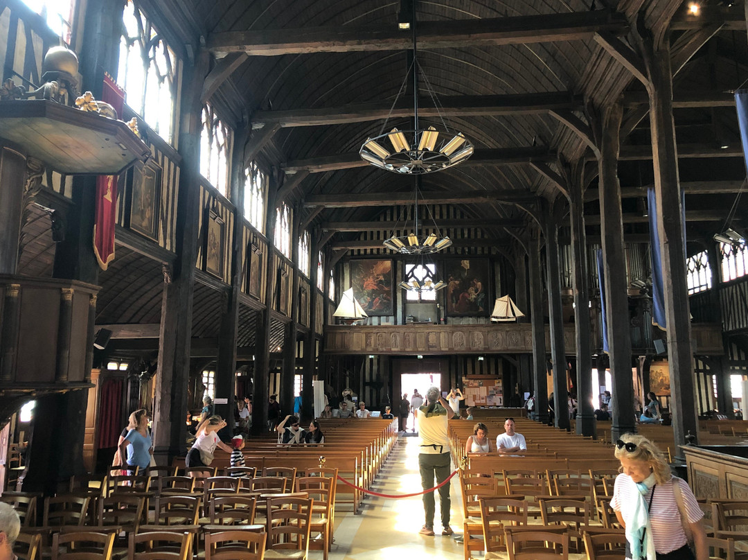 Eglise Sainte Catherine-翁弗勒尔必去景点