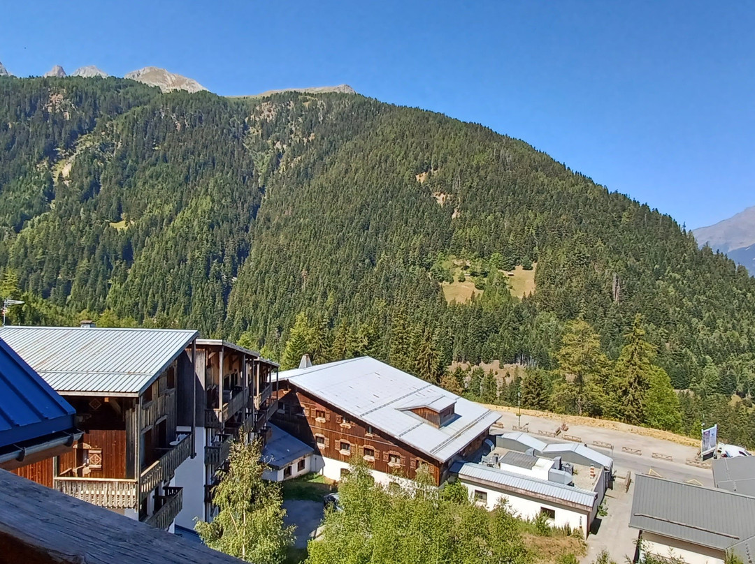 瓦坎斯奥 - 拉图拉住宅酒店主图