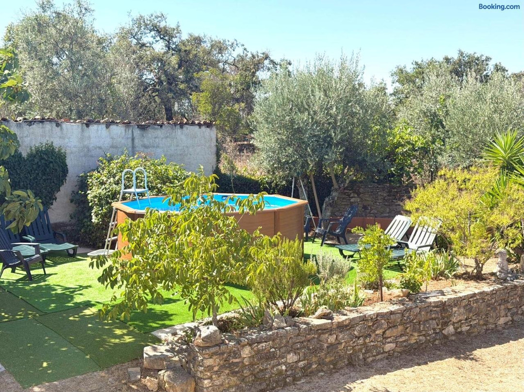 Casa Raiz Guest House & Retiro