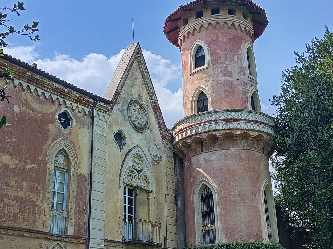 Castello di Miradolo-San Secondo di Pinerolo必去景点