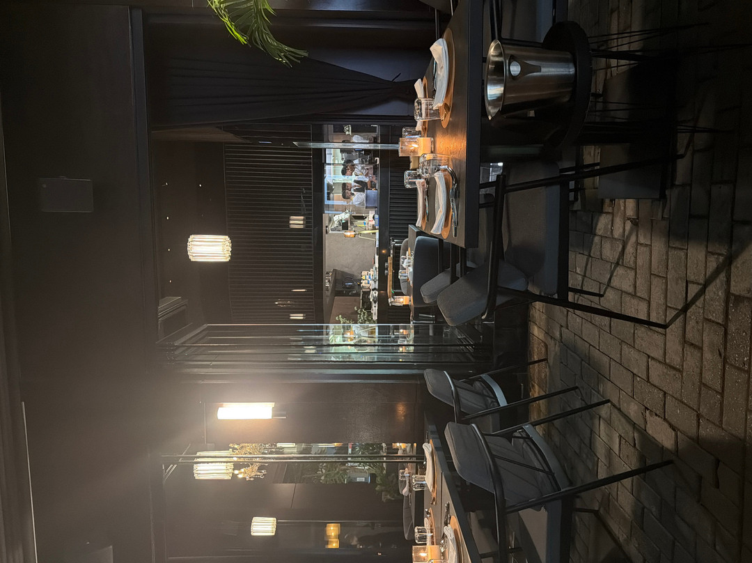 SARKA Charcoal & Wine