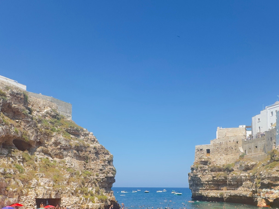 Centro Storico di Polignano a Mare-波利尼亚诺阿马雷必去景点