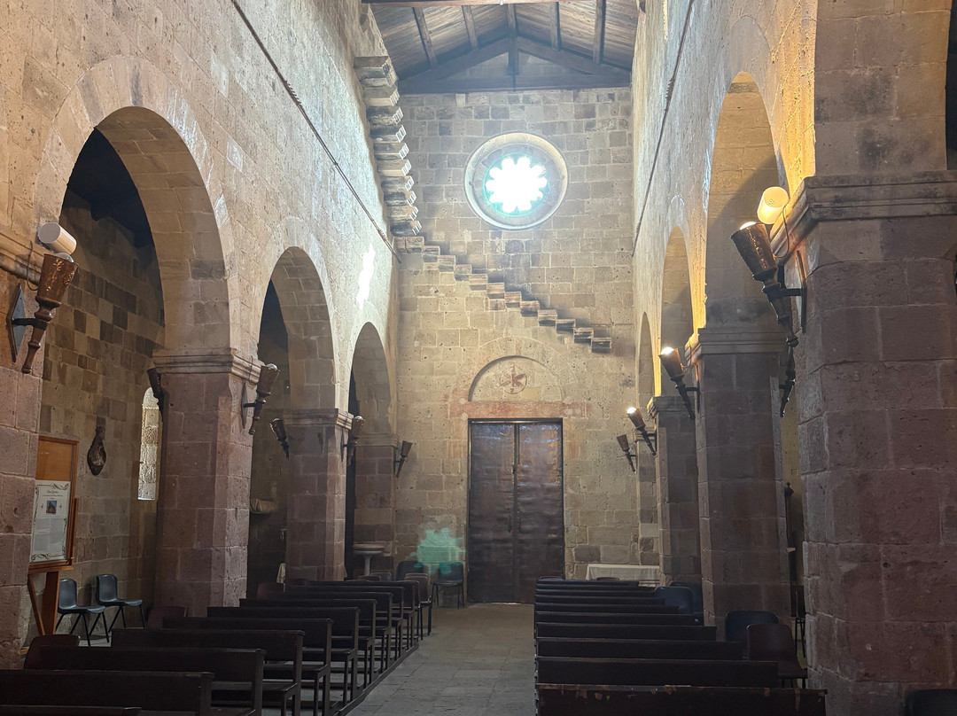 Cattedrale Santa Maria del Monserrato-Tratalias必去景点