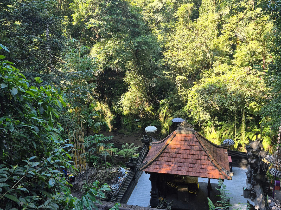 Kanto Lampo Waterfall-Beng必去景点