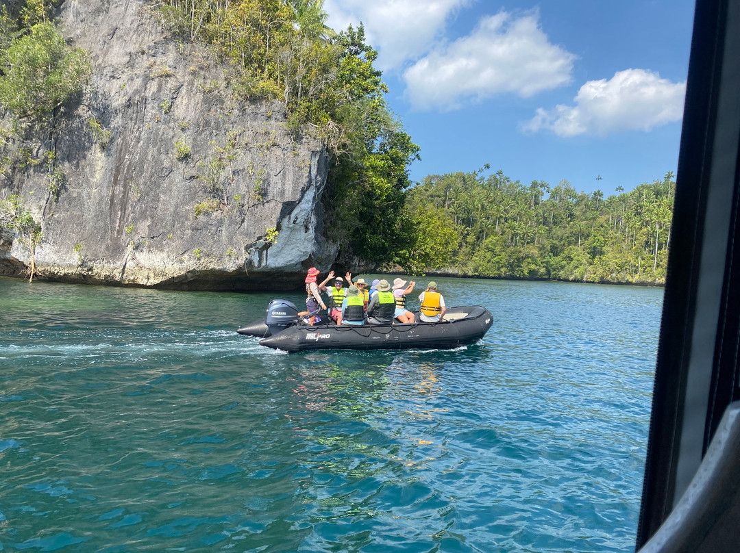 Coral Expeditions-凯恩斯必去景点