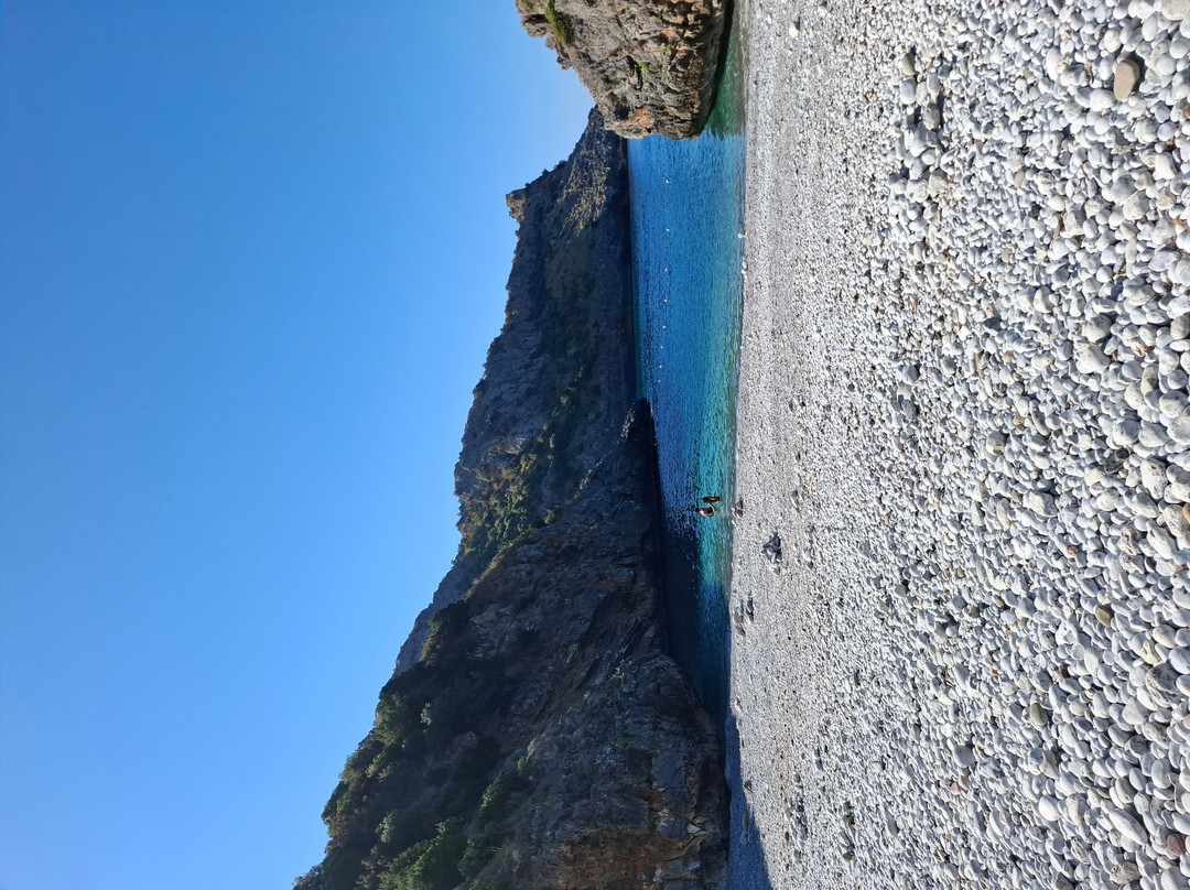 Cala Bianca Spiaggia-Marina di Camerota必去景点