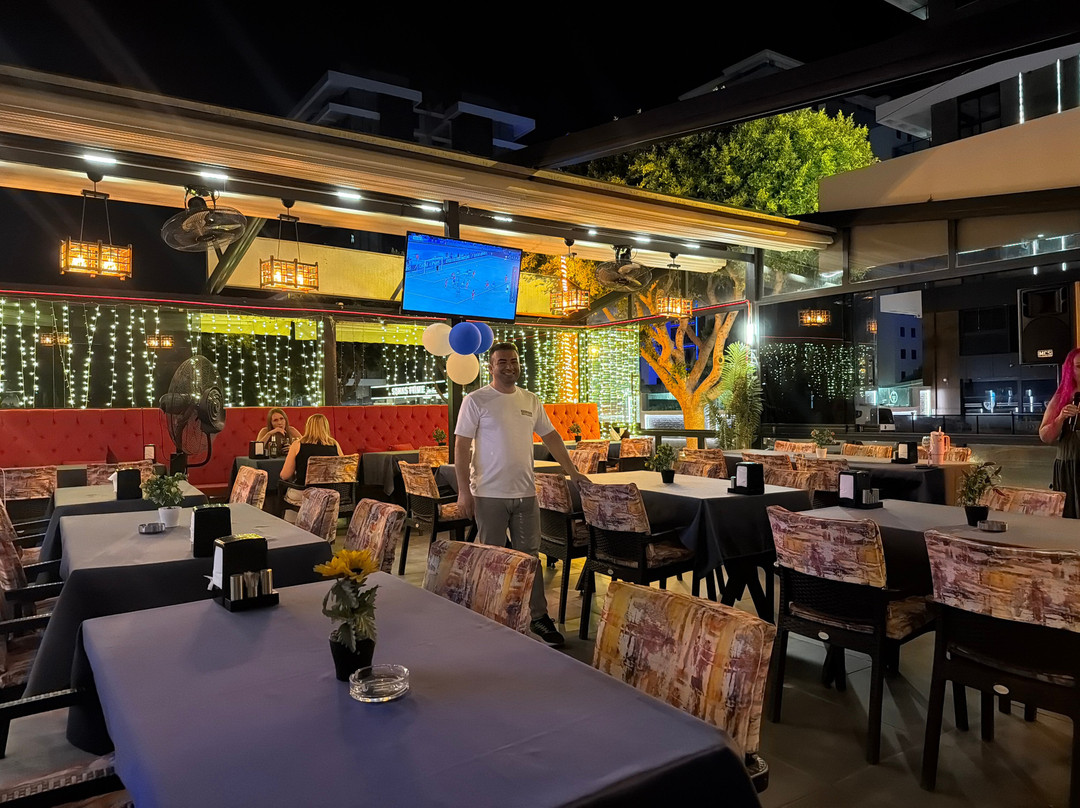 Ti Bone Restaurant Steak House & Bar