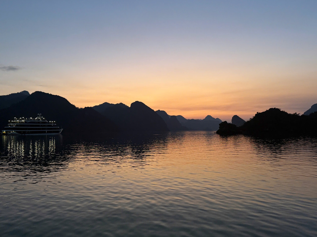Aqua Elegance Cruise-团洲岛必去景点