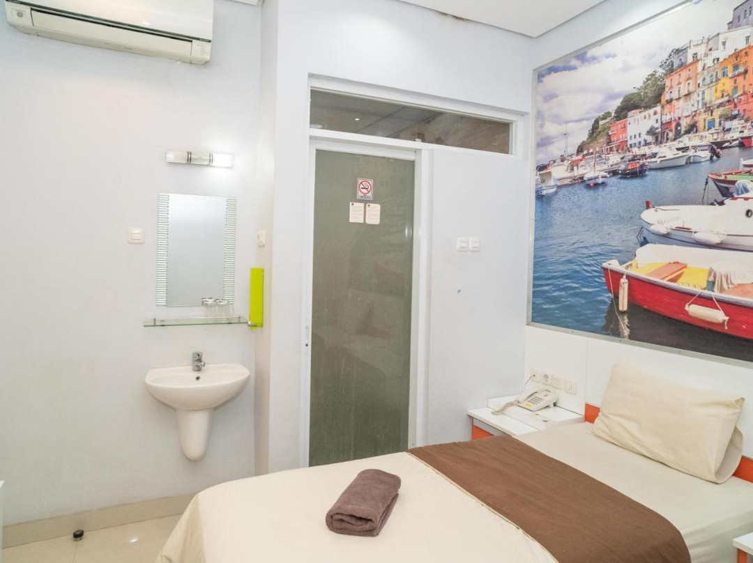 Tirta Mansion红多兹酒店-Paramount Gading Serpong