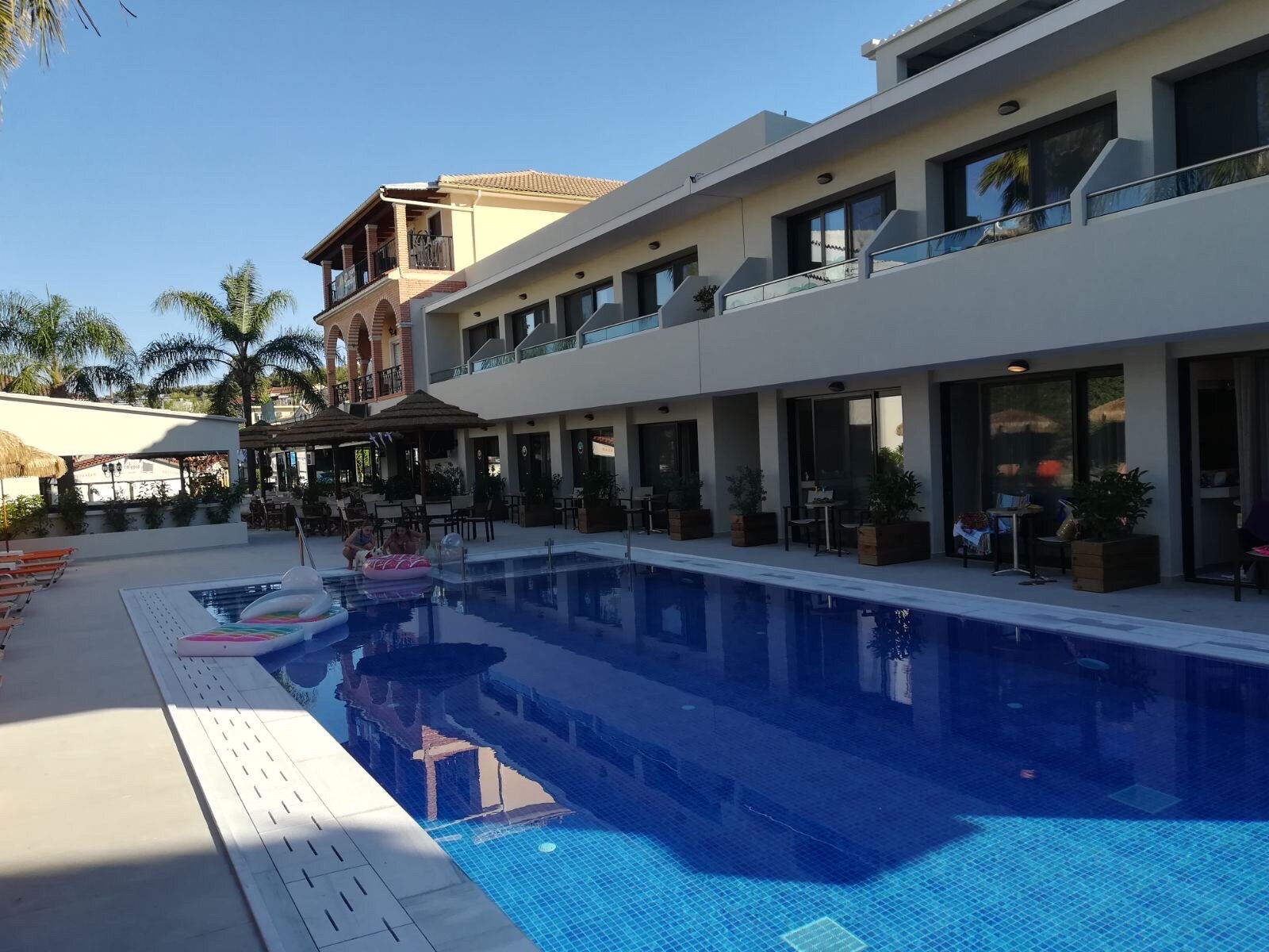 Paradise Bar Apartments-官方