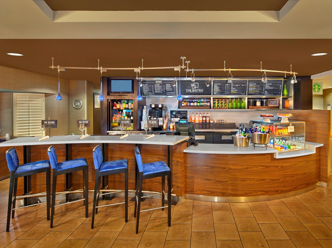 Courtyard by Marriott Orlando East/UCF Area主图